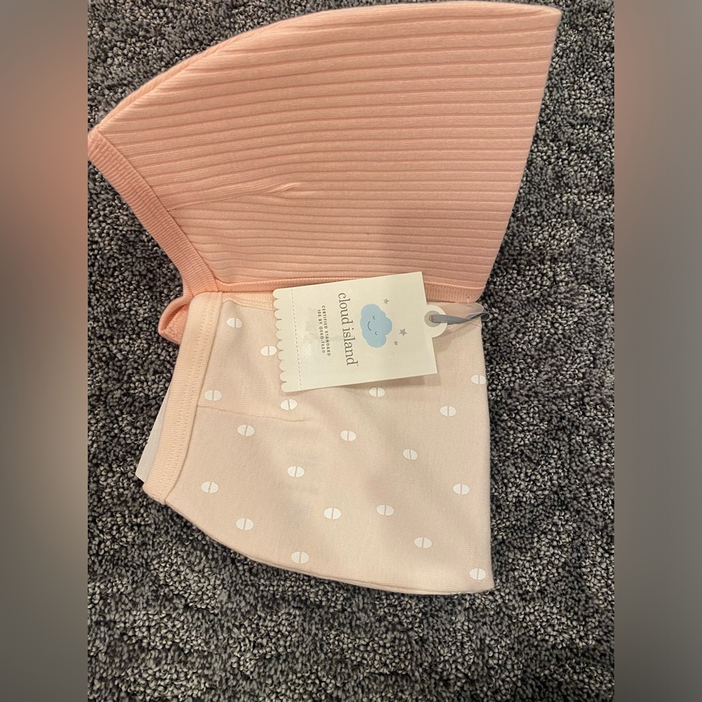 Cloud island newborn hat set. 2 pieces. Pink. New